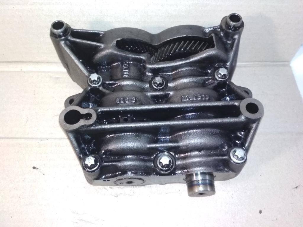 вал балансирный Chrysler PT Cruiser 1 поколение 2004, 2.2 л., CRDi, дизель, A6110100236 - фото №1