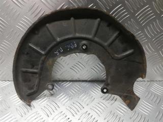 защитный кожух тормозного механизма Volkswagen Passat B6 2009, 2.0 л., дизель, 1K0615312F