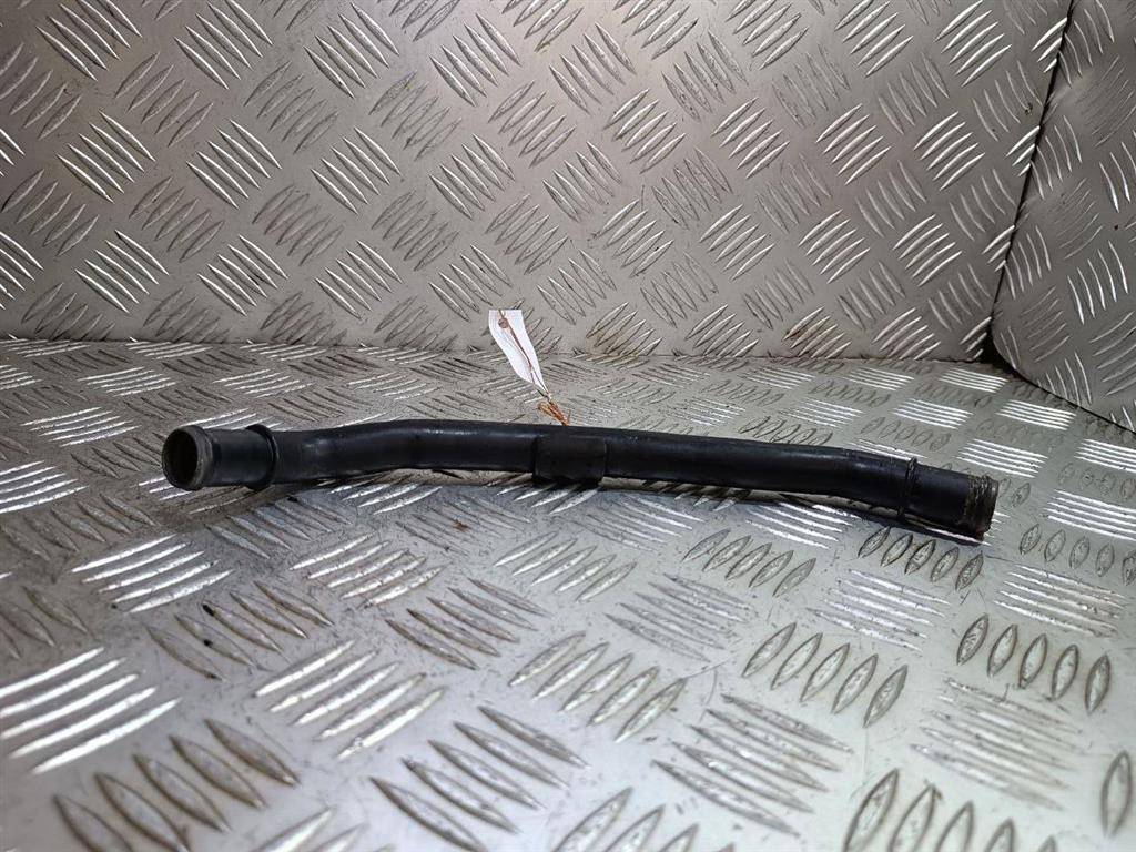 трубка охлаждающей жидкости Audi A3 8P 2005, 2.0 л., TFSI, бензин, 06F121065J - фото №1