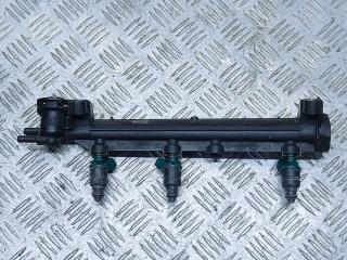 топливная рампа Volkswagen Golf 4 поколение 2000, 1.6 л., AKL, бензин, АКПП, передний привод, 06A133317A, 72201702