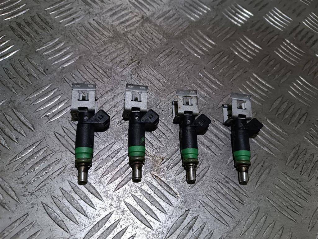 форсунка Ford Focus 2 поколение 2007, 1.6 л., i, бензин, 9F593, 98MFBC - фото №1