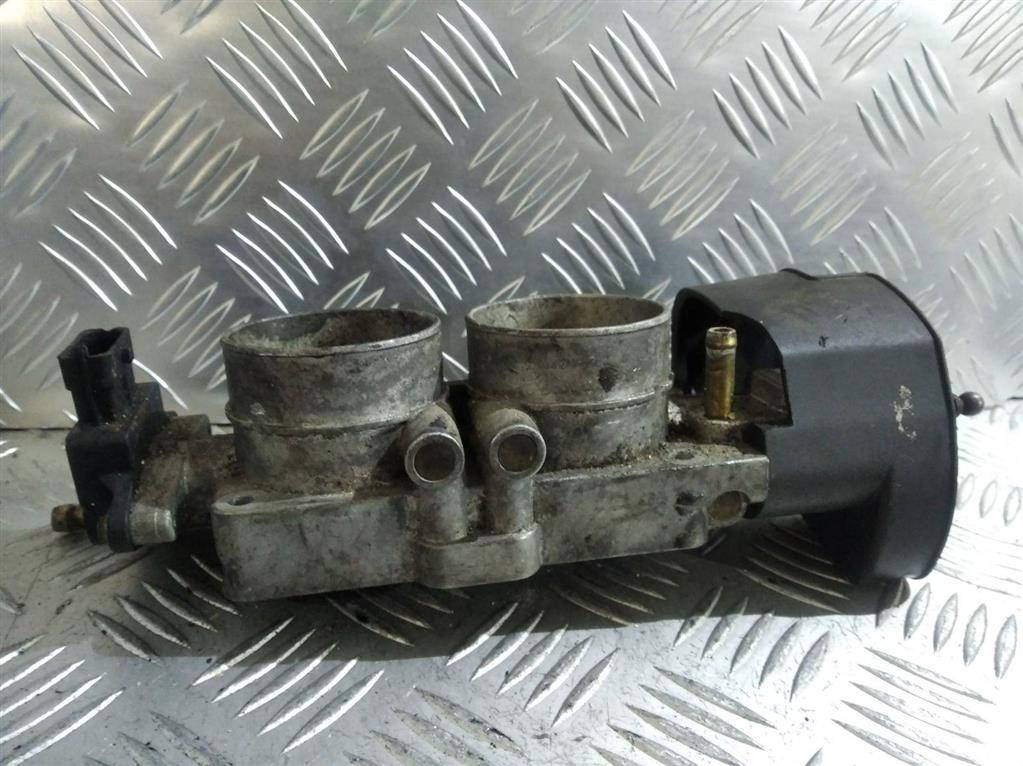 заслонка дроссельная Opel Omega B 1998, 3.0 л., i, бензин, 90571483, 0280122014 - фото №1