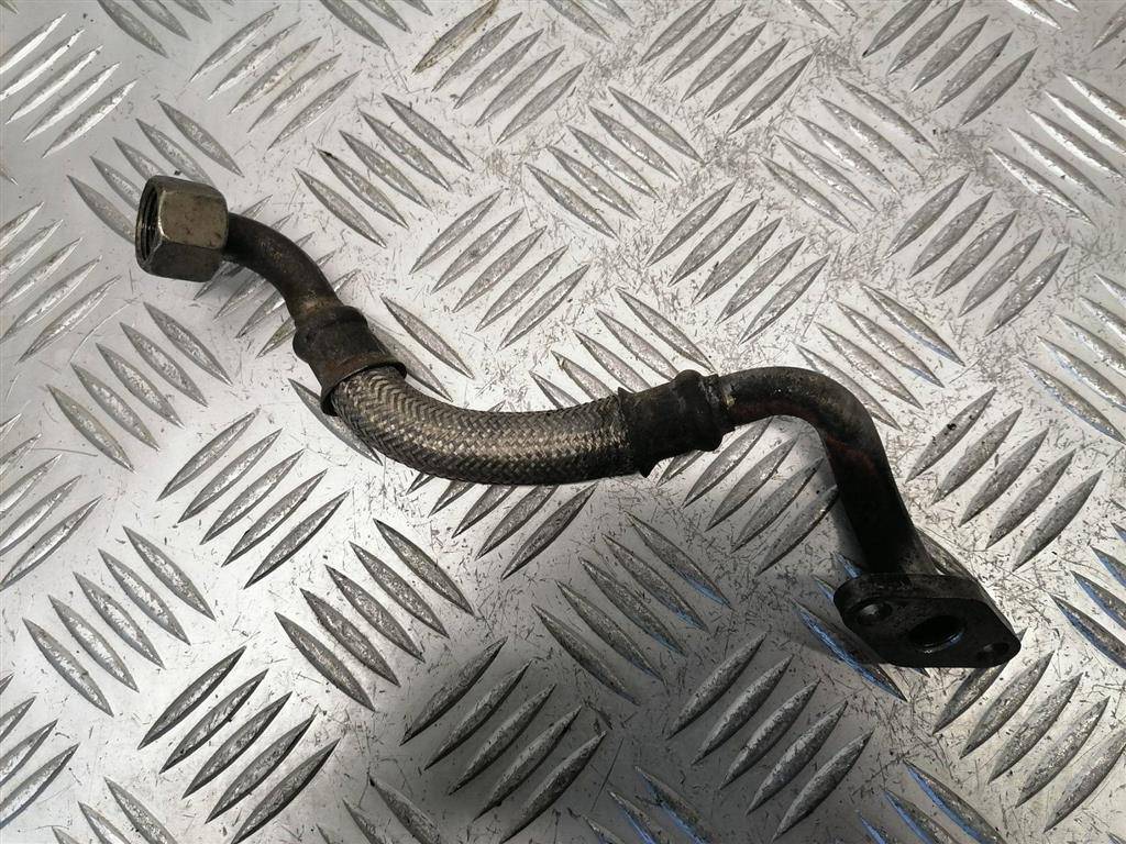 масляная трубка турбины Volkswagen Golf 4 поколение 2000, 1.9 л., TDi, дизель, 028145736AG - фото №1