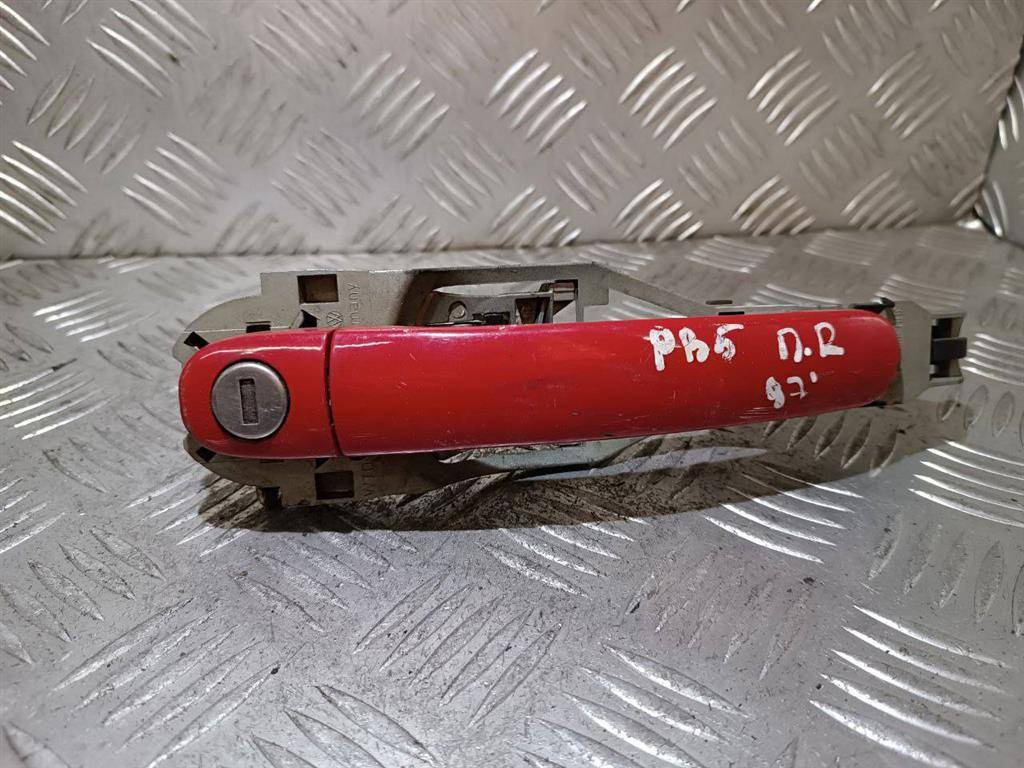 ручка наружная Volkswagen Passat B5 1997, 3B0837885, 3B0837886 - фото №1
