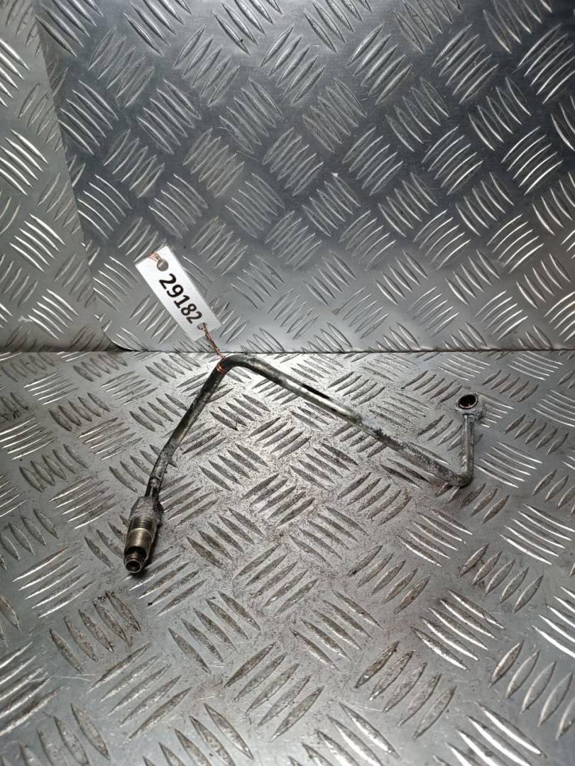 масляная трубка турбины Renault Scenic 2 поколение 2005, 1.5 л., DCi, дизель - фото №1