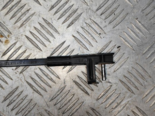 щеткодержатель (поводок стеклоочистителя, дворник) Skoda Octavia RS 2 поколение [рестайлинг] 2011, 2.0 л., TDi, CEGA, дизель, робот, белый, универсал, передний привод, правый руль, 1Z2955409