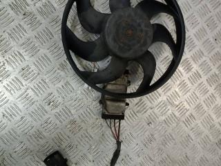 вентилятор радиатора Audi Q7 4L 2006, 3.0 л., TDi, BUG, дизель, АКПП, бежево-серый, внедорожник 5 дв., полный привод, правый руль, 7L0959455C