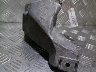 кронштейн двигателя Audi A6 4B/C5 [рестайлинг] 2001, 2.4 л., i, бензин, 8D0199307G