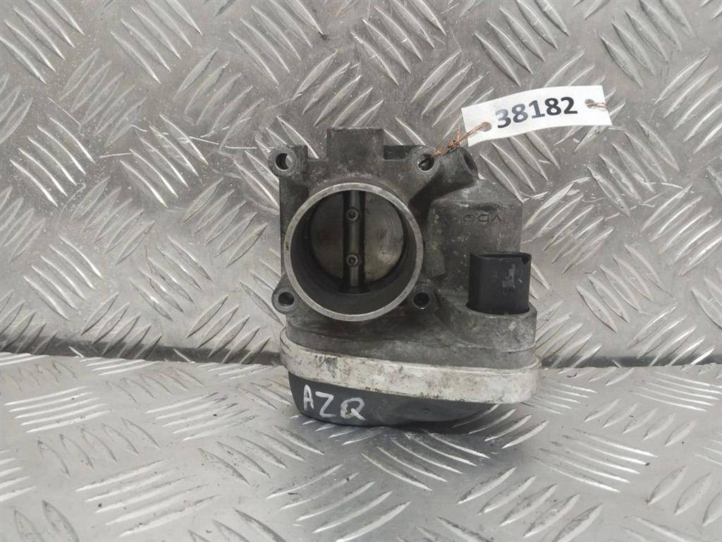 заслонка дроссельная Skoda Fabia 1 поколение (6Y) 2000, 1.2 л., i, бензин, 36133062 - фото №1