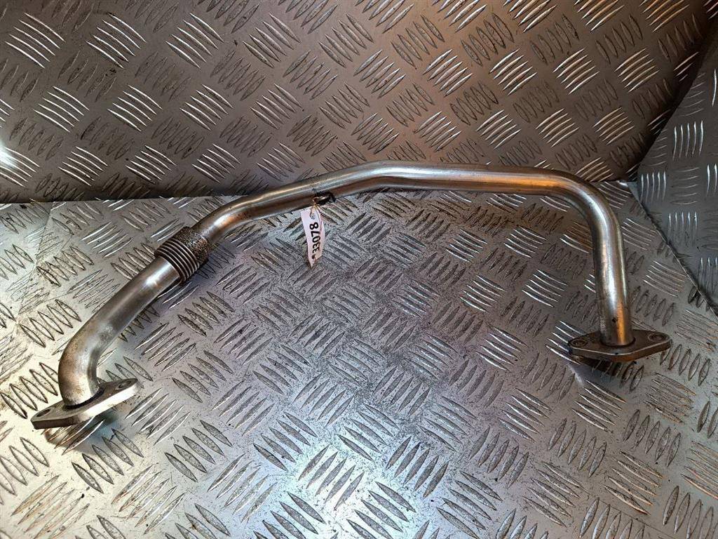 трубка системы рециркуляции EGR Volkswagen Touran 1 поколение 2004, 2.0 л., TDi, дизель, 03G131521A - фото №1