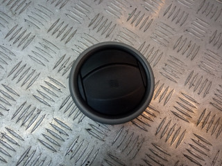 дефлектор обдува салона Citroen Berlingo 2 поколение (B9) 2012, 1.6 л., HDi, 9HN (DV6ETED), дизель, МКПП, белый, фургон, передний привод, правый руль, 9680899377