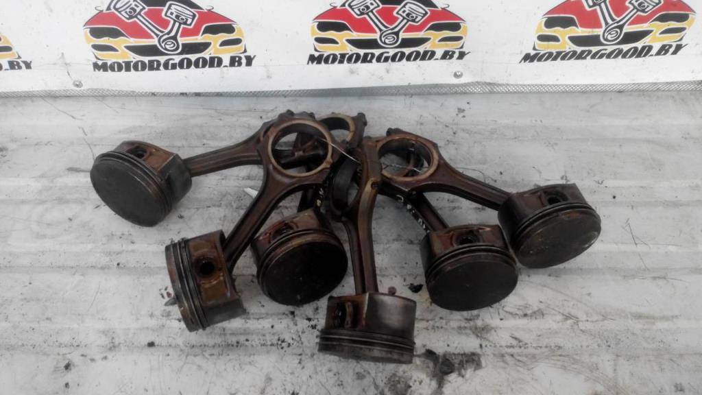 поршень Volkswagen Passat B5 1997, 2.8 л., i, бензин, МКПП - фото №1