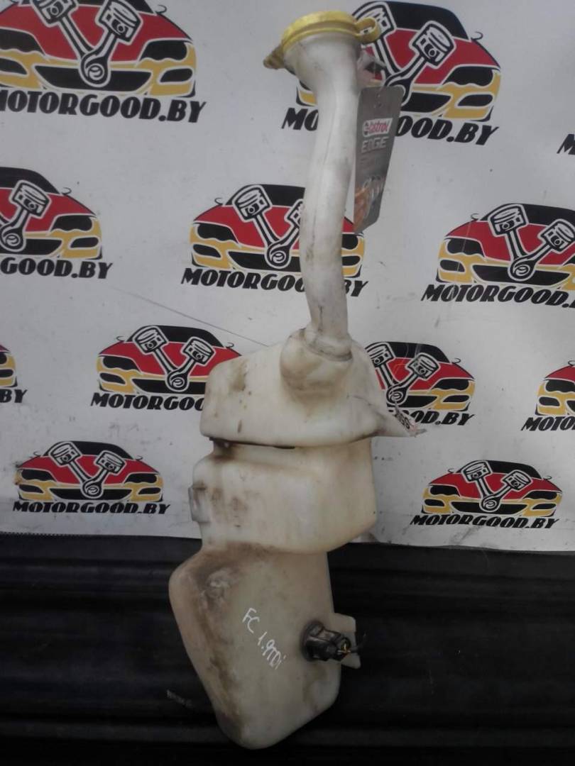 бачок омывателя Volkswagen Sharan 1 поколение 1999, 1.9 л., TDi, дизель, МКПП - фото №1