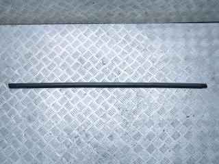 уплотнитель двери Volkswagen Passat B7 2013, 1.6 л., TDi, CAYC, дизель, серебристый, седан, передний привод, правый руль, 3C5839477