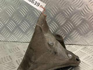 кронштейн КПП Audi A4 B5 [рестайлинг] 2000, 1.9 л., TDi, дизель, МКПП, 8D0399114S