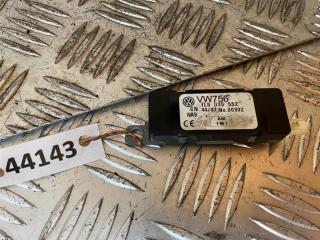 усилитель антенны Volkswagen Touareg 1 поколение [рестайлинг] 2008, 3.0 л., TDi, BKS, дизель, АКПП, чёрный, внедорожник 5 дв., полный привод, правый руль, 7L6035552