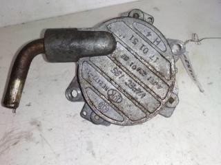 насос вакуумный Mercedes-Benz Vito W638 2001, 2.2 л., CDi, дизель, A6112300165