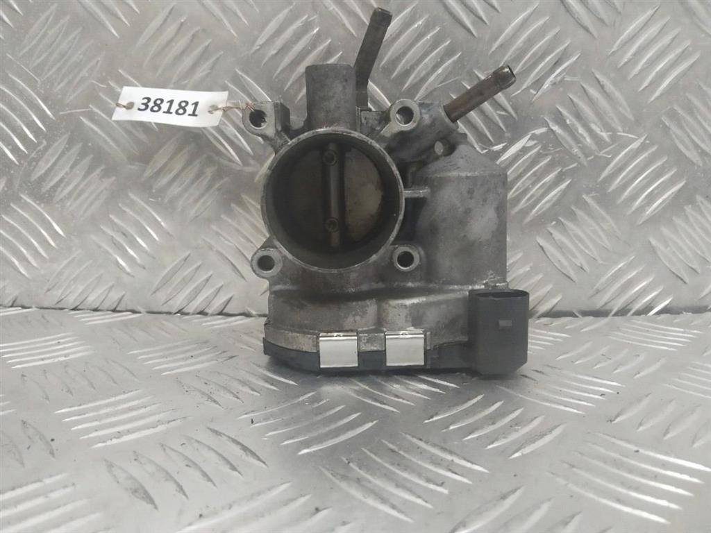 заслонка дроссельная Skoda Fabia 1 поколение (6Y) 2000, 1.4 л., i, бензин, 280750095 - фото №1