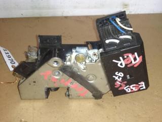 замок двери передней правой BMW 5 серия E39 1997