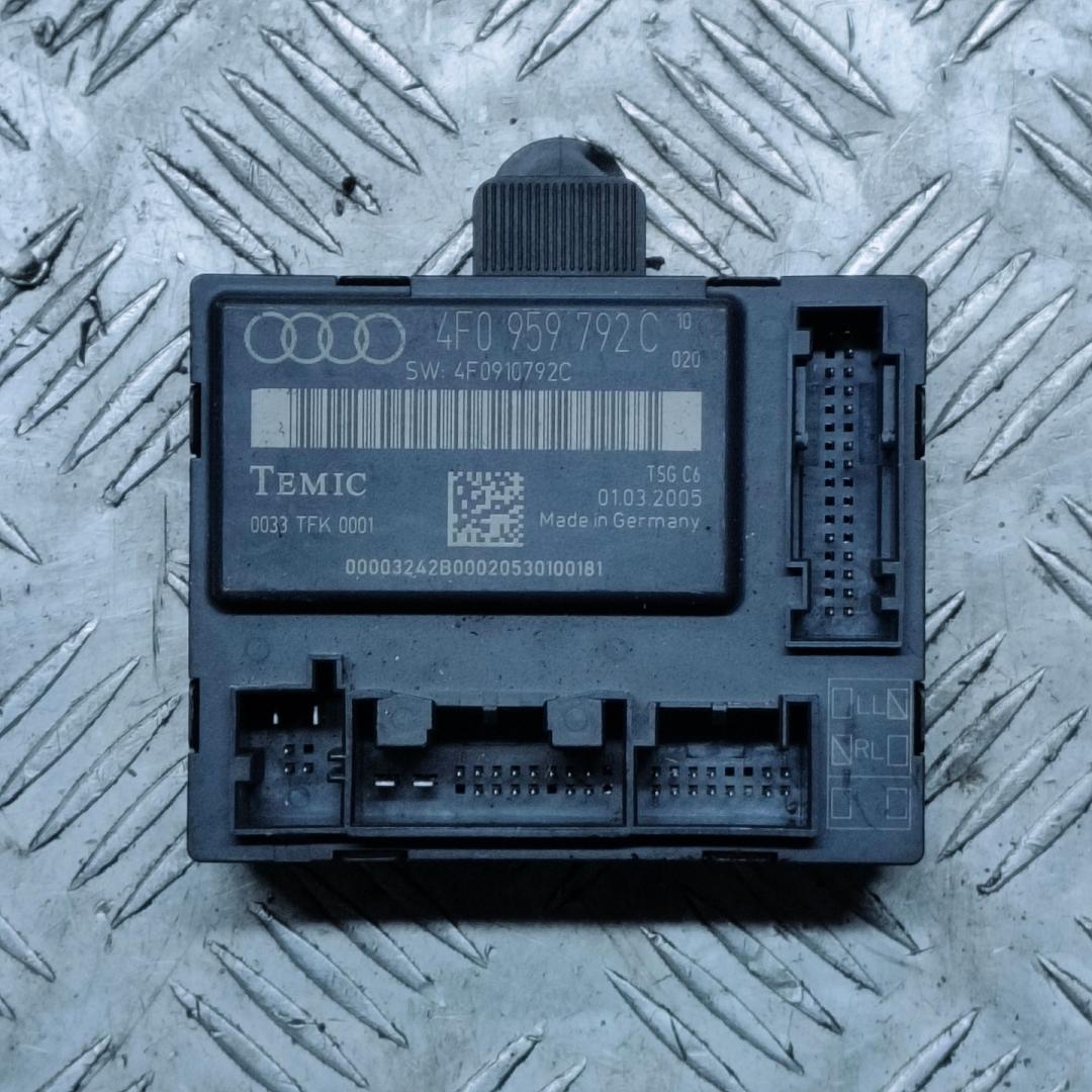 модуль управления двери Audi A6 4F/C6 2006, 2.4 л., i, BDW, бензин, вариатор, чёрный, седан, передний привод, правый руль, 4F0959792C, 4F0910792C, 0033TFK0001, 00003242B00020530100181 - фото №1