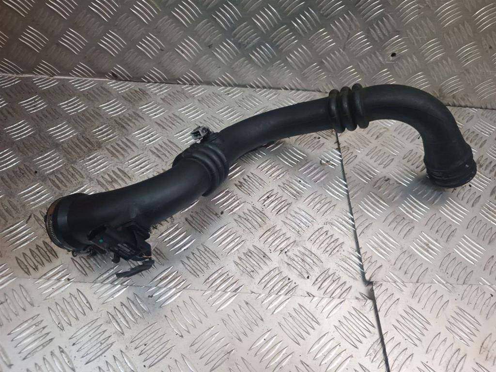 патрубок (трубопровод, шланг) Renault Espace 4 поколение 2005, 2.0 л., i, бензин, 8200295043, 8200233831 - фото №1