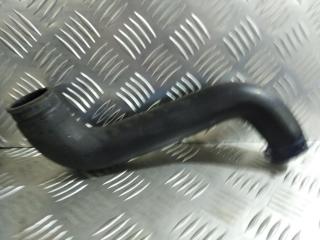 патрубок интеркулера Skoda Roomster 1 поколение 2008, 1.4 л., TDi, дизель, 6Q0145823A