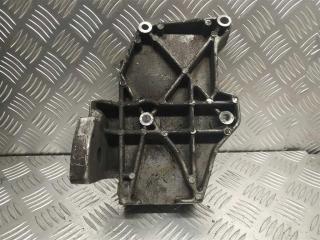 кронштейн (крепление) Audi A4 B5 1995, 1.8 л., i, бензин, 058260885C