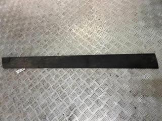 молдинг двери передней левой Volkswagen Passat B5 1999, 3B0854939B