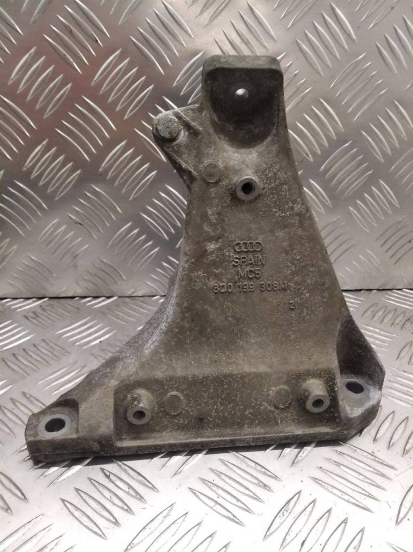кронштейн двигателя Audi A4 B5 1997, 1.6 л., i, бензин, 8D0199308M - фото №1