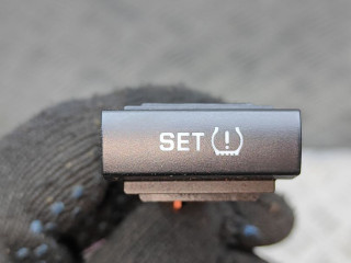 кнопка (выключатель) Skoda Octavia RS 2 поколение [рестайлинг] 2011, 2.0 л., TDi, CEGA, дизель, робот, белый, универсал, передний привод, правый руль, 1Z0927127C