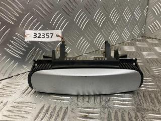 ручка наружная задняя правая Audi A4 B6 2002, 8E0839207