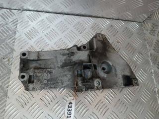 кронштейн (крепление) Volkswagen Golf 5 поколение 2007, 1.4 л., i, бензин, 36260885