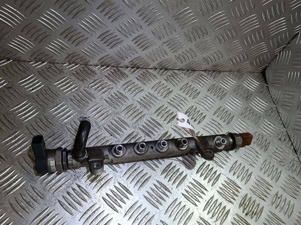 топливная рампа Volkswagen Passat B6 2009, 2.0 л., TDi, дизель, 03L130089, 05713076H, 0281002859 - фото №1