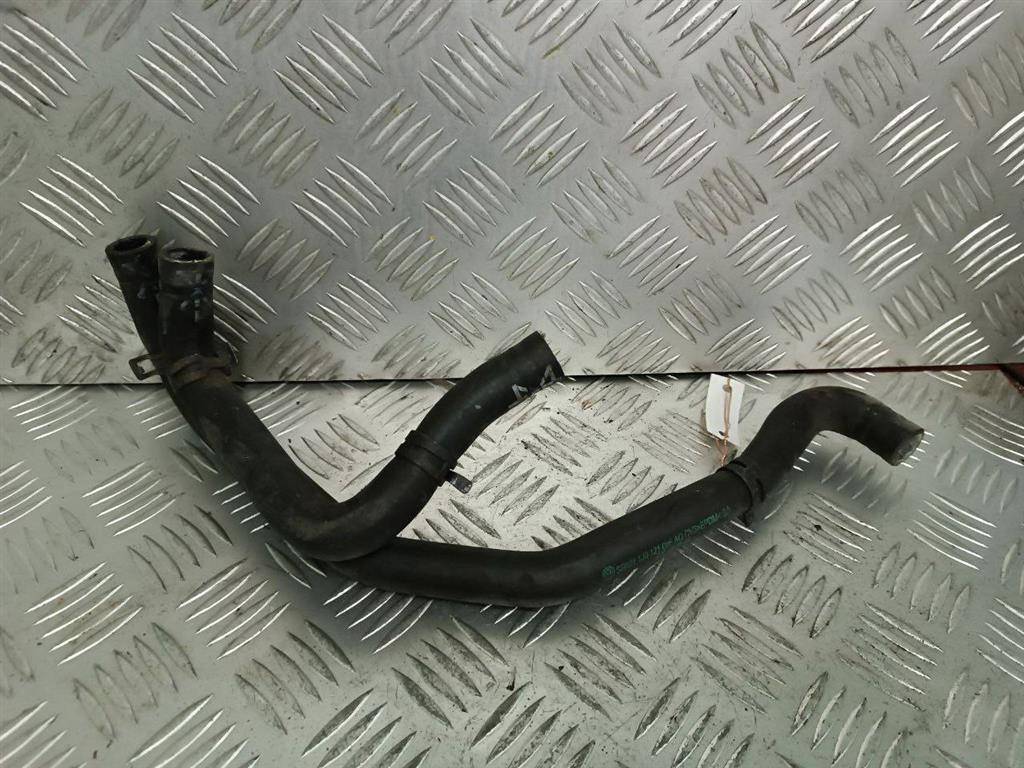 патрубок (трубопровод, шланг) Volkswagen Golf 4 поколение 1999, 1.9 л., TDi, дизель, 1J0121086AQ - фото №1