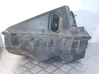корпус воздушного фильтра Audi A3 8L 2000, 1.8 л., бензин, 8L0133837