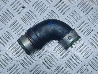 патрубок интеркулера Volkswagen Golf 5 поколение 2008, 2.0 л., TDi, BKD, дизель, АКПП, передний привод, 1K0145790C, 038131111B