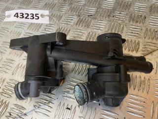 корпус термостата Volkswagen Golf 5 поколение 2007, 1.6 л., FSI, бензин, 03C121026H
