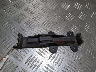 Крепление бампера переднего Audi 80 B3 1991, 8938072532