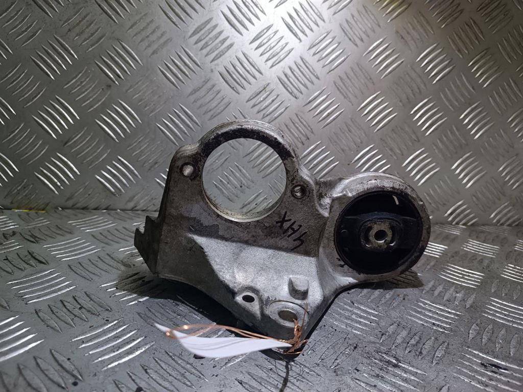 кронштейн полуоси Citroen C5 1 поколение 2001, 2.2 л., HDi, дизель, МКПП, 9635799580 - фото №1