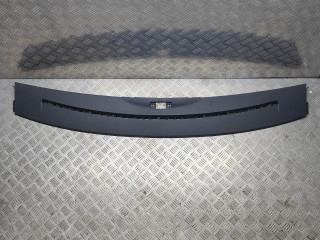 накладка на торпедо (консоль) Volkswagen Touareg 1 поколение [рестайлинг] 2007, 2.5 л., TDi, BPE, дизель, АКПП, чёрный, внедорожник 5 дв., полный привод, правый руль, SAB527380