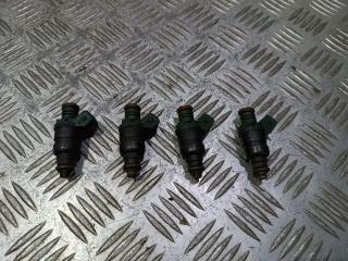 форсунка Volkswagen Golf 4 поколение 1999, 1.6 л., i, AKL, бензин, 037906031AA