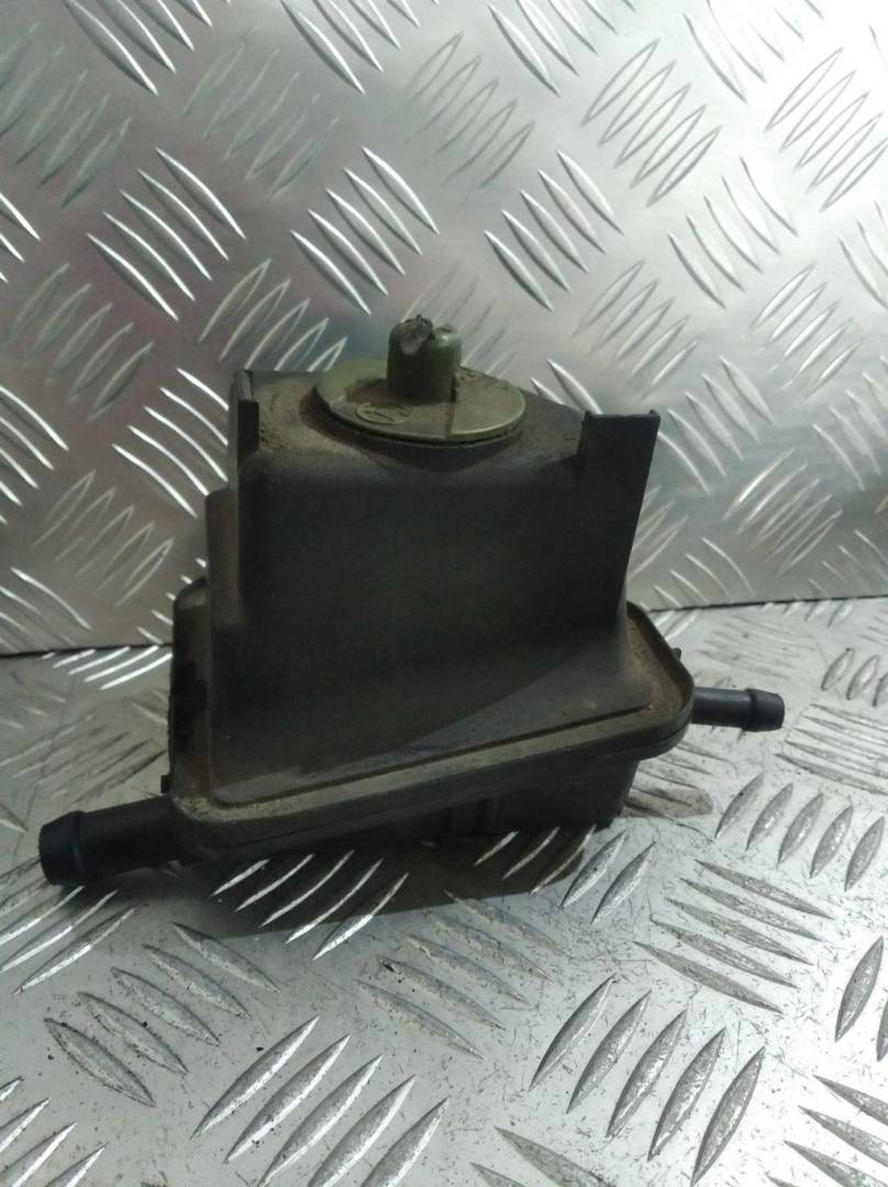 бачок гидроусилителя Volkswagen Golf 4 поколение 1999, 1.4 л., i, бензин, 1J0422371B - фото №1