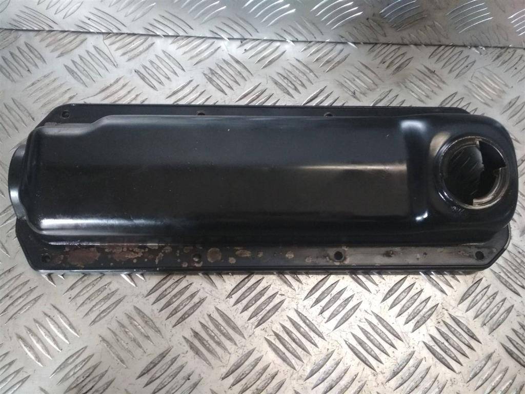 клапанная крышка Volkswagen Golf 4 поколение 1999, 1.6 л., i, бензин - фото №1