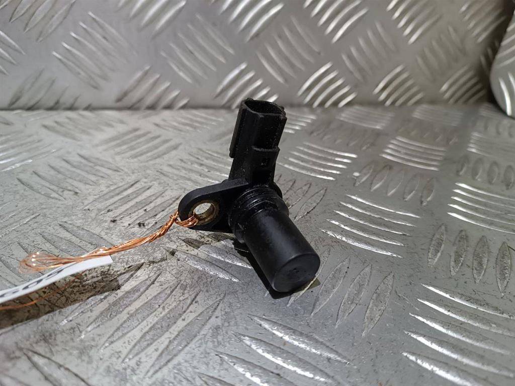 датчик распредвала Ford Focus 2 поколение 2006, 2.0 л., i, бензин, 1S7F12K073AD - фото №1