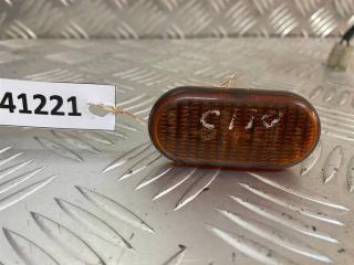 повторитель поворота на крыле Renault Clio 2 поколение 2002, 7700822136