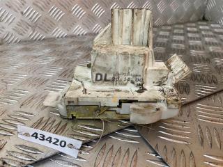 замок двери передней правой Ford Mondeo 2 поколение 2000, 1S7AF21812KA