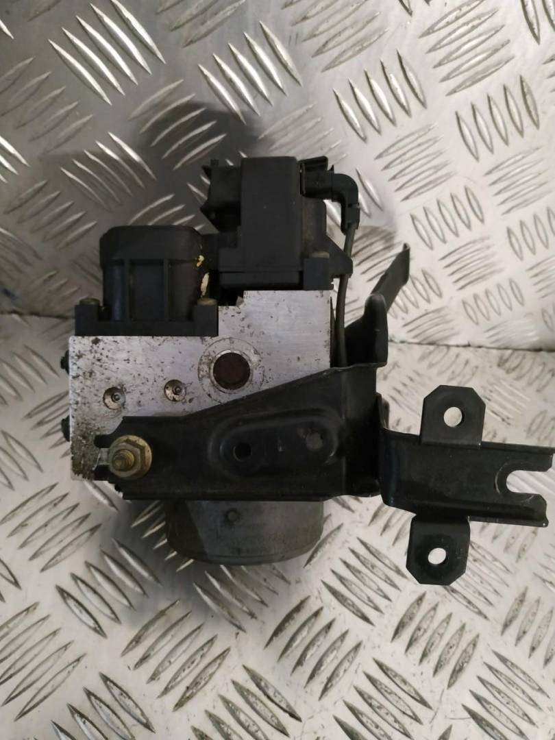 блок ABS Citroen Xsara 1 поколение 1997, 1.8 л., i, бензин, 9625242380, 0265216456 - фото №1
