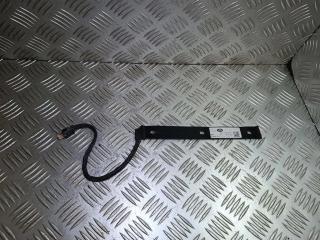 Датчик закрытия крышки багажника Land Rover Discovery 5 поколение 2018, 3.0 л., 306DT, дизель, АКПП, фиолетовый, полный привод, правый руль, GK6214E108AB