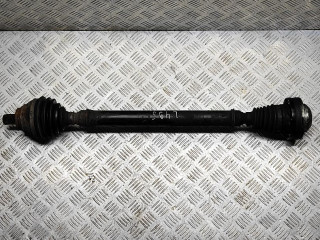 полуось передняя правая (приводной вал, ШРУС) Volkswagen Passat B6 2007, 2.0 л., TDi, BMR, дизель, 6МКПП, чёрный, седан, передний привод, правый руль, 3C0407272AJ