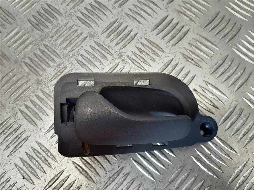 ручка внутренняя передняя левая Renault Espace 3 поколение 1998, 7700816564 - фото №1